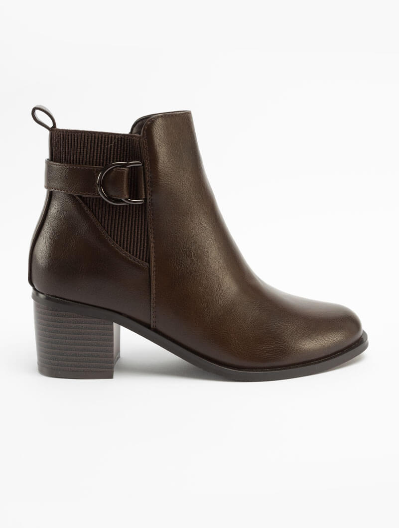 Bottines à demi-talon